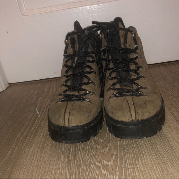 Nike air ACG ladies hiking boots size 8 - Picture 2 of 8